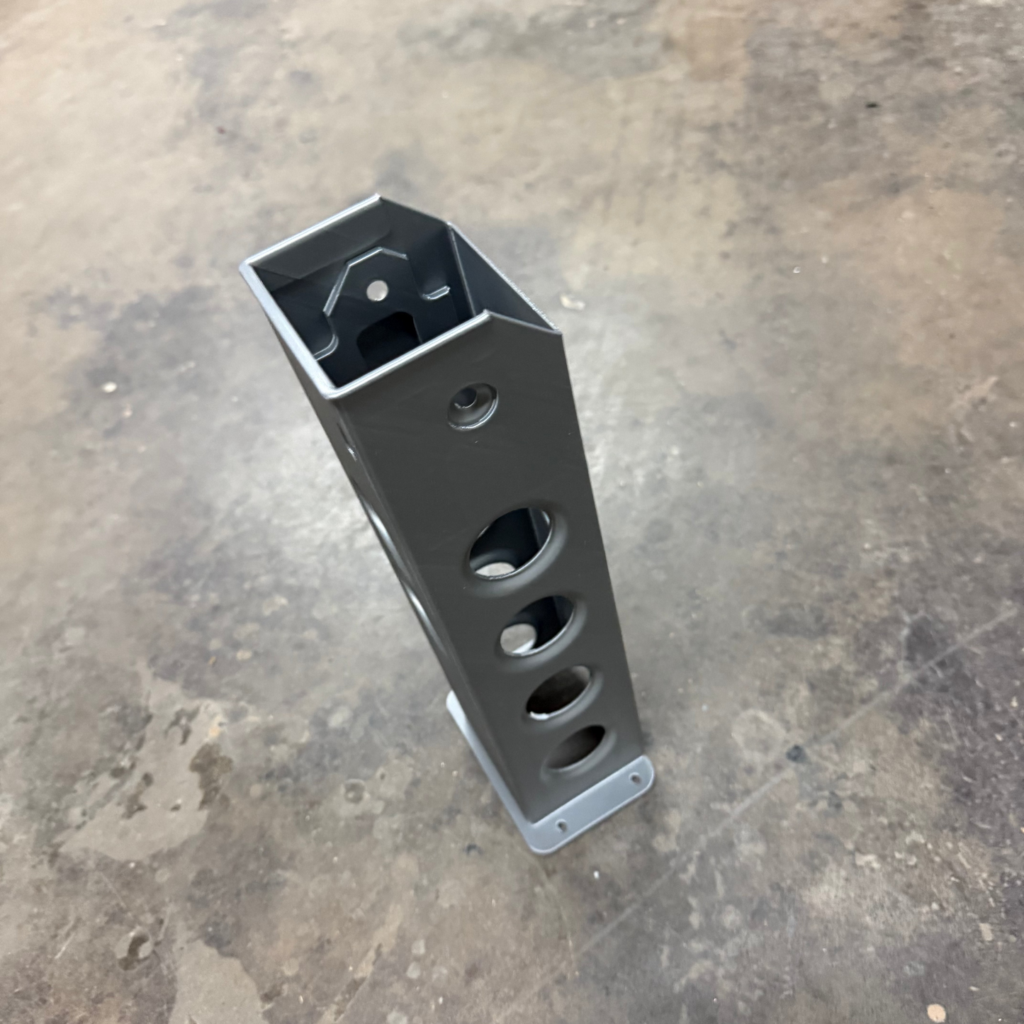 ACES II Seat Mast
